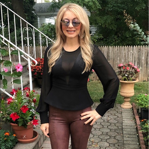 Meet your Posher, Rosemary - Picture 3 of 7